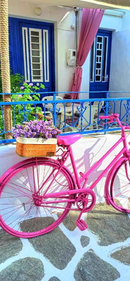 The Hot Pink Bike House Villa Paroikia Esterno foto