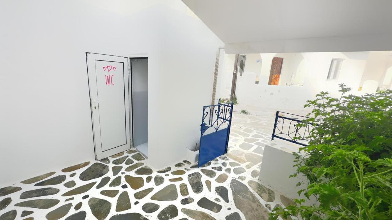 The Hot Pink Bike House Villa Paroikia Esterno foto